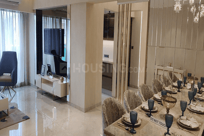 Image of 931 Sq.ft 2 BHK Apartment / Flat for sale in Vaibhavlaxmi Queens Glory, Chembur, Mumbai for Rs. 16800000