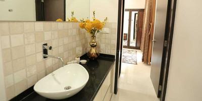 Bathroom Image of 940 Sq.ft 2 BHK Apartment / Flat for sale in Nexus Skydale, Tathawade Pune for Rs. 6300000