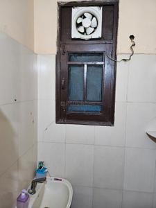 Bathroom Image of 1100 Sq.ft 2 BHK Builder Floor for sale in Indirapuram Ghaziabad for Rs. 5500000