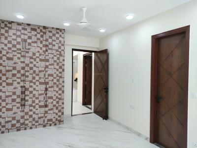 Bedroom Image of 2200 Sq.ft 4 BHK Apartment / Flat for sale in Rudra Apartment, Sector 6 Dwarka New Delhi for Rs. 37000000