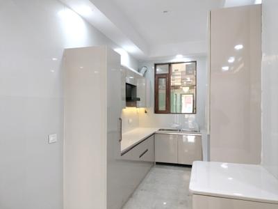 Kitchen Image of 2250 Sq.ft 4 BHK Builder Floor for sale in Ultra Luxury Builder Floor, Sector 85 Faridabad for Rs. 22000000