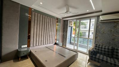 Bedroom Image of 2700 Sq.ft 3 BHK Builder Floor for rent in BPTP Amstoria , Sector 102 Gurgaon for Rs. 62000