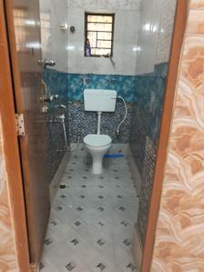 Bathroom Image of 530 Sq.ft 1 BHK Apartment / Flat for rent in New Town Kolkata for Rs. 9500