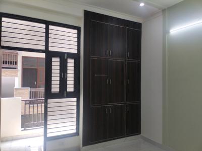 Bedroom Image of 800 Sq.ft 2 BHK Apartment / Flat for sale in CI Golf City, Kambakshpur Noida for Rs. 3021000