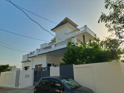 Image of 3600 Sq.ft 3.5 BHK Independent House for sale in Sullar Colony, Patiala for Rs. 15000000