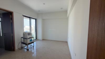 Bedroom Image of 1400 Sq.ft 3 BHK Apartment / Flat for sale in Bandra West Mumbai for Rs. 110000000