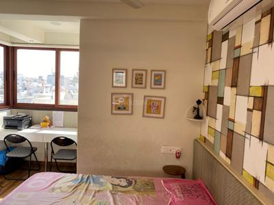 Bedroom Image of 2300 Sq.ft 3 BHK Apartment / Flat for sale in Karelibagh Vadodara for Rs. 12800000