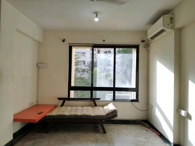 Living Room Image of 1010 Sq.ft 2 BHK Apartment / Flat for rent in Raunak Unnathi Woods Phase 4 and 5, Thane West Thane for Rs. 26000