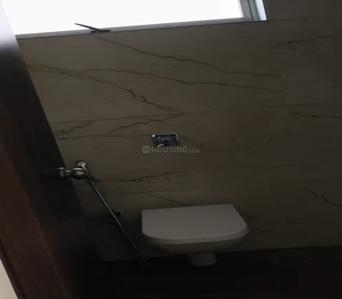 Bathroom Image of 1900 Sq.ft 4 BHK Apartment / Flat for sale in Matunga East Mumbai for Rs. 90000000