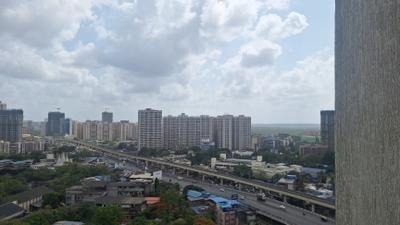 Balcony Image of 600 Sq.ft 1 BHK Apartment / Flat for sale in Man Opus, Mira Road East Mira Bhayandar for Rs. 7300000