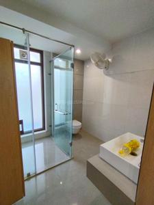 Bedroom Image of 4600 Sq.ft 4 BHK Apartment / Flat for rent in Green Park Extension New Delhi for Rs. 350000