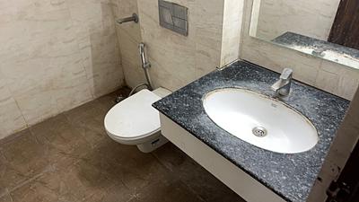 Image of 1650 Sq.ft 3 BHK Apartment / Flat for rent in Ambika LA Parisian , Sector 66, Mohali for Rs. 41000
