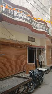 Image of 2000 Sq.ft 6 BHK Apartment / Flat for sale in Aminabad, Lucknow for Rs. 11000000