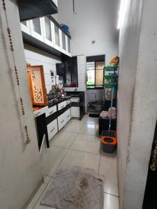 Kitchen Image of 700 Sq.ft 1 BHK Apartment / Flat for rent in Pal Surat for Rs. 17000