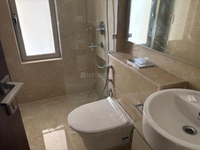 Bathroom Image of 780 Sq.ft 3 BHK Apartment / Flat for sale in Powai Mumbai for Rs. 48000000