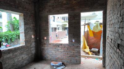 Bedroom Image of 730 Sq.ft 2 BHK Apartment / Flat for sale in Paschim Putiary Kolkata for Rs. 2500000