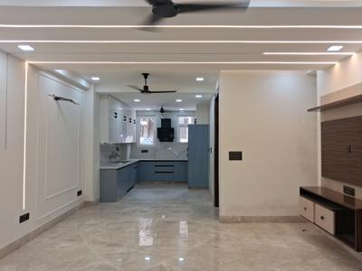 Living Room Image of 1350 Sq.ft 3 BHK Builder Floor for sale in Paschim Vihar New Delhi for Rs. 26500000