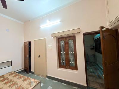 Bedroom Image of 1650 Sq.ft 3 BHK Builder Floor for rent in Sigra Varanasi for Rs. 25000