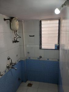 Bathroom Image of 675 Sq.ft 2 BHK Apartment / Flat for rent in Dahisar West Mumbai for Rs. 30000