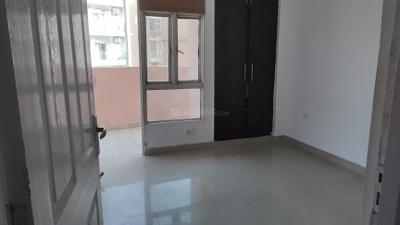 Bedroom Image of 930 Sq.ft 2 BHK Apartment / Flat for rent in Supertech Cape Town, Sector 74 Noida for Rs. 26000