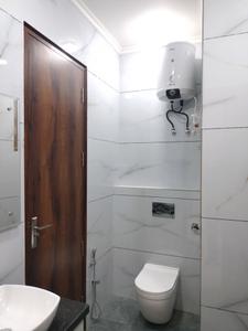Common Bathroom Image of 1620 Sq.ft 3 BHK Builder Floor for sale in BPTP District 3, Sector 85 Faridabad for Rs. 17000000
