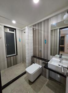 Bathroom Image of 700 Sq.ft 2 BHK Apartment / Flat for rent in Divine Aspen Park, Goregaon East Mumbai for Rs. 72000