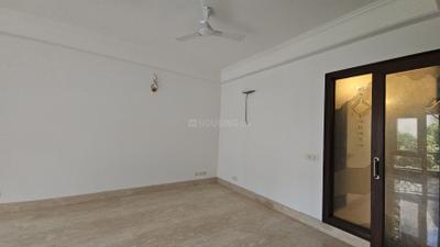 Living Room Image of 2800 Sq.ft 4 BHK Builder Floor for sale in Safdarjung Enclave New Delhi for Rs. 67500000
