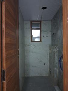 Common Bathroom Image of 1050 Sq.ft 2 BHK Apartment / Flat for sale in Sector 73 Noida for Rs. 3600000