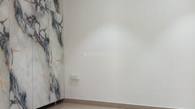 Bedroom Image of 1395 Sq.ft 3 BHK Builder Floor for sale in Surajmal Vihar New Delhi for Rs. 30000000