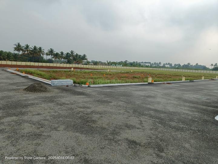 Rekha Realtors Main Image 1