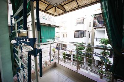 Balcony Image of 2205 Sq.ft 3 BHK Apartment / Flat for sale in Science City Ahmedabad for Rs. 17900000