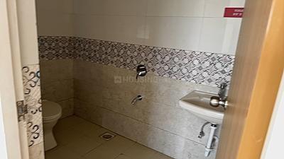 Image of 900 Sq.ft 2 BHK Apartment / Flat for sale in Kumar Palmcrest A4 Building, Kondhwa Budruk, Pune for Rs. 5500000