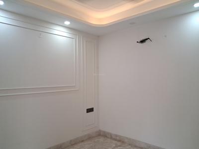 Bedroom Image of 1350 Sq.ft 3 BHK Builder Floor for sale in Paschim Vihar New Delhi for Rs. 26000000