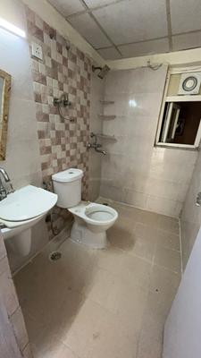 Image of 1180 Sq.ft 2.5 BHK Apartment / Flat for sale in Amrapali Silicon City, Sector 76, Noida for Rs. 11500000