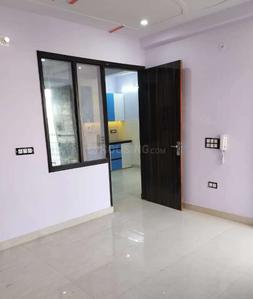 Bedroom Image of 950 Sq.ft 2 BHK Apartment / Flat for rent in Uttam Nagar New Delhi for Rs. 14000