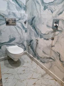 Bedroom One Image of 1500 Sq.ft 4 BHK Builder Floor for rent in Sector 15 Dwarka New Delhi for Rs. 40000