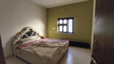Bedroom Image of 1800 Sq.ft 4 BHK Duplex for rent in Khokhra Ahmedabad for Rs. 35000