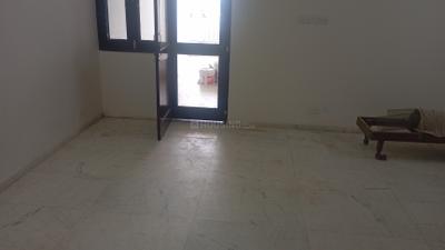 Living Room Image of 2450 Sq.ft 4 BHK Apartment / Flat for rent in Management Apartments, Sector 5 Dwarka New Delhi for Rs. 55000