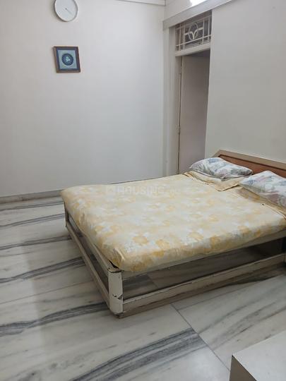 ON A CALL Bedroom 1