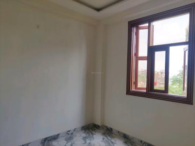 Bedroom Image of 750 Sq.ft 2 BHK Builder Floor for sale in DLF Ankur Vihar Ghaziabad for Rs. 2250000