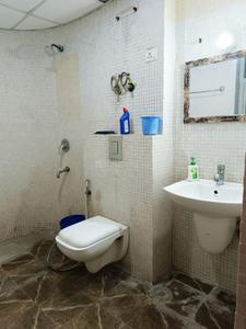 Bathroom Image of 2750 Sq.ft 4 BHK Apartment / Flat for sale in SDS NRI Residency, Omega II Greater Noida for Rs. 25000000