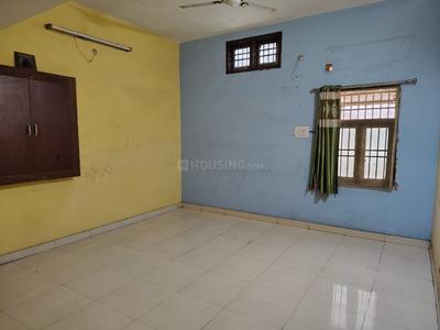 Bedroom Image of 3200 Sq.ft 3 BHK Independent House for rent in Mowa Raipur for Rs. 20000