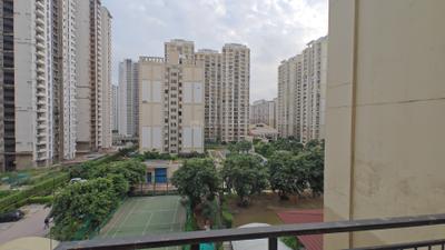 Living Room Image of 2473 Sq.ft 4.5 BHK Apartment / Flat for sale in Nimbus The Golden Palms, Sector 168 Noida for Rs. 35000000