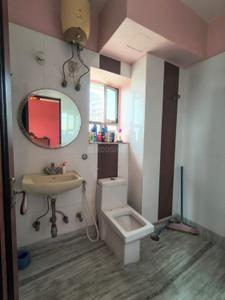 Bathroom Image of 1300 Sq.ft 3 BHK Apartment / Flat for sale in Diamond City West, Sarsuna Kolkata for Rs. 8500000
