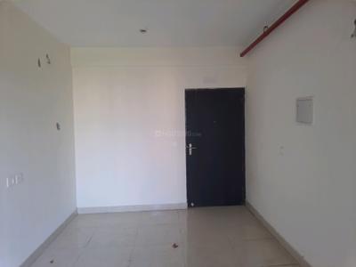 Living Room Image of 740 Sq.ft 3 BHK Apartment / Flat for rent in Signature Global Golf Green, Sector 79 Gurgaon for Rs. 16000
