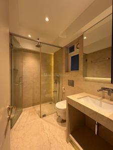 Image of 1100 Sq.ft 3 BHK Apartment / Flat for sale in Khar West, Mumbai for Rs. 70000000