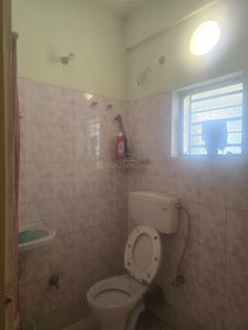 Bathroom Image of 517 Sq.ft 1 BHK Apartment / Flat for sale in Kalikapur, EM Bypass Kolkata for Rs. 2000000
