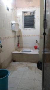 Bathroom Image of 500 Sq.ft 1 BHK Apartment / Flat for rent in Keshtopur Kolkata for Rs. 9000