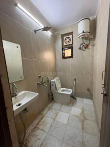 Bathroom Image of 720 Sq.ft 2 BHK Builder Floor for rent in Sultanpur New Delhi for Rs. 17000