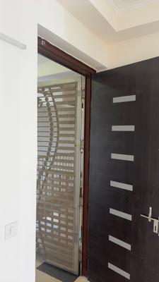 Image of 1075 Sq.ft 2 BHK Apartment / Flat for rent in Gaur City 7th Avenue, Noida Extension, Greater Noida for Rs. 22000